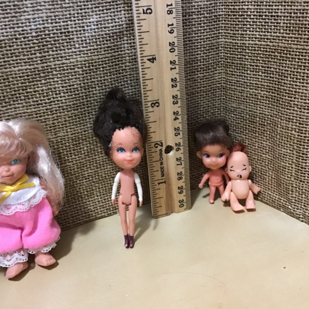 Doll Lot - Picture 4 of 7